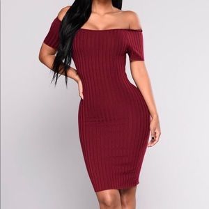 Red wine dress from fashion nova, never worn!